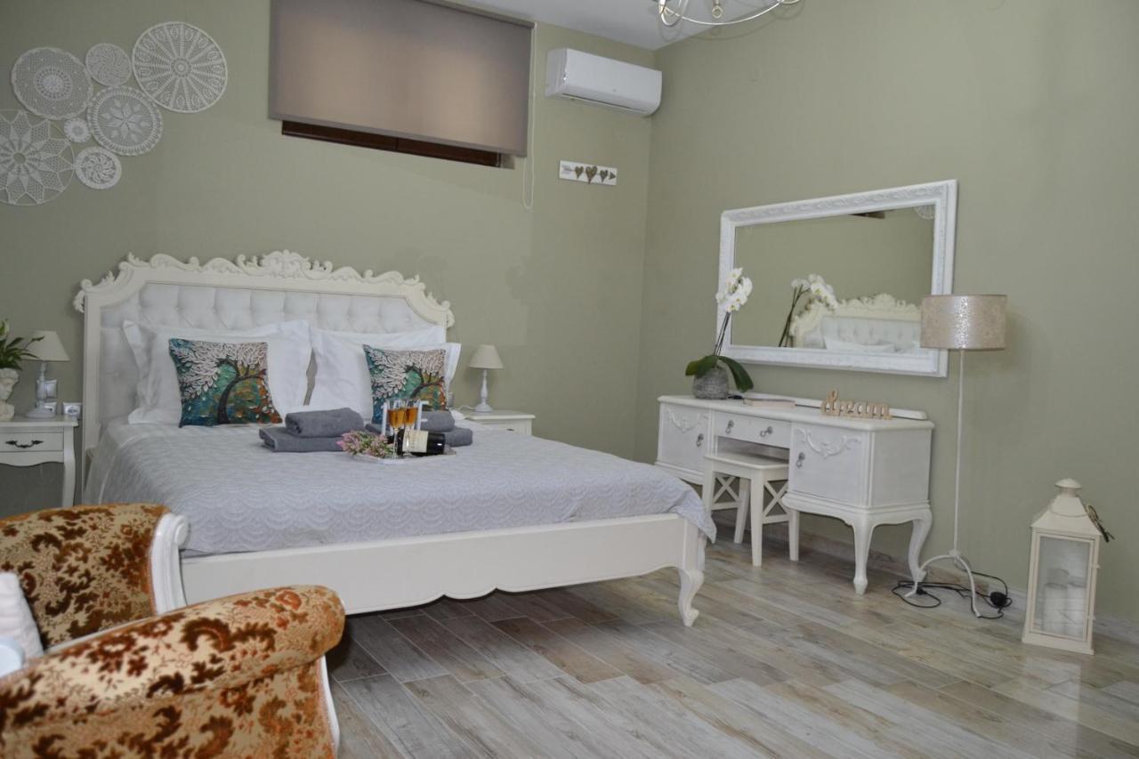 Vigla Comfort House Pombia Экстерьер фото