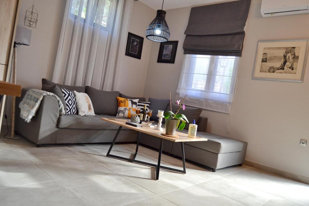 Vigla Comfort House Pombia Экстерьер фото